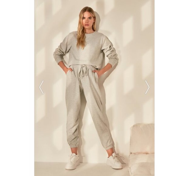 Trendyol Pants - Gray Comfort Basic Knitted Sweatpants